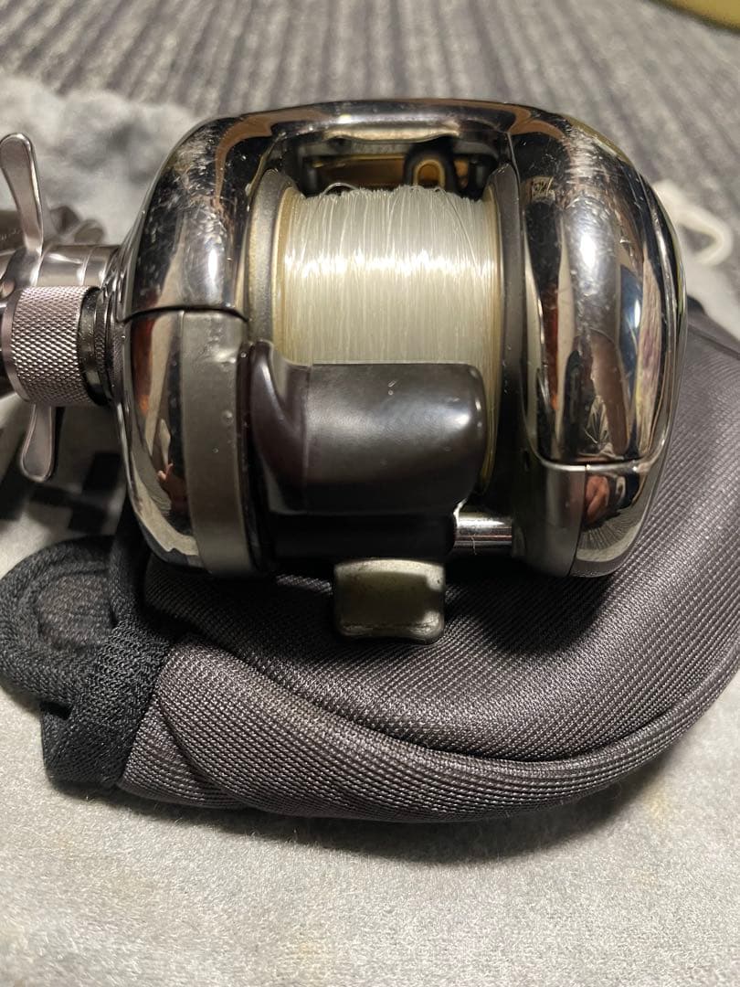 シマノ　スコーピオン初代アンタレスRH221