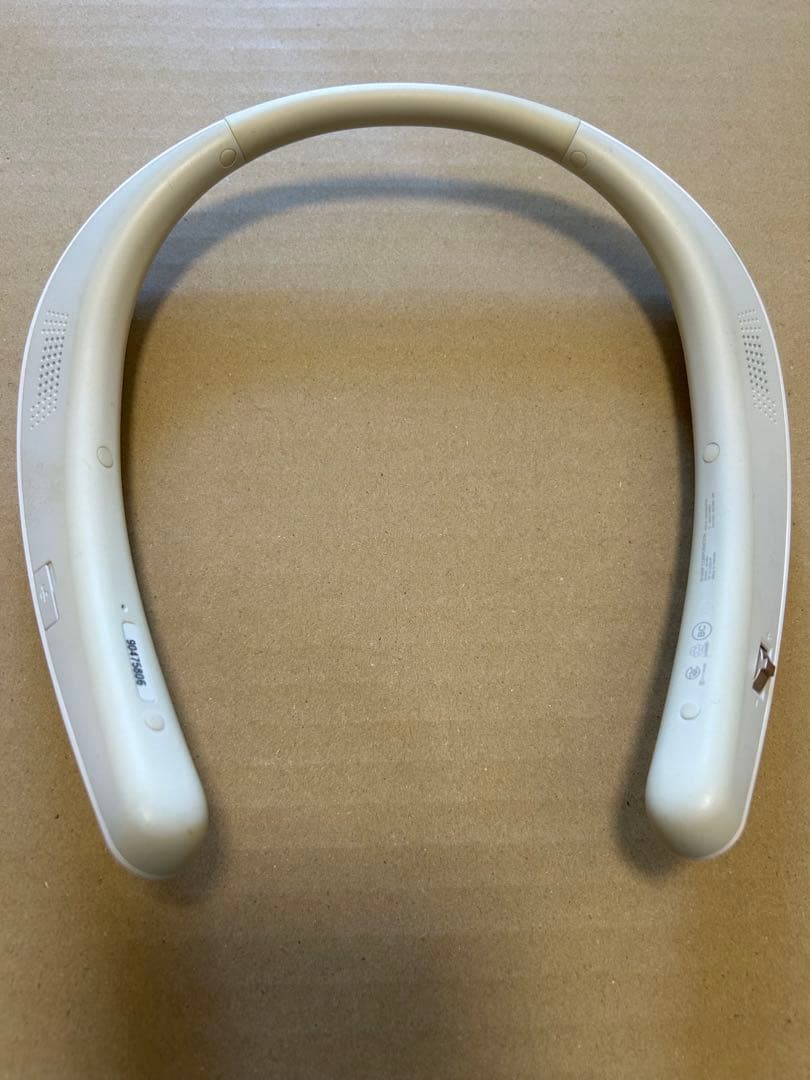 新品級　SHARP AN-SS1 ネックスピーカー ホワイト