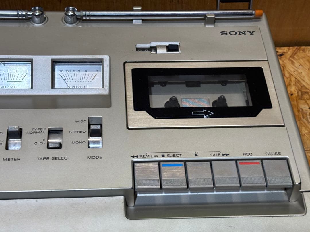 昭和レトロ カセット TV-AM/FMレシーバー FX-400 SONY