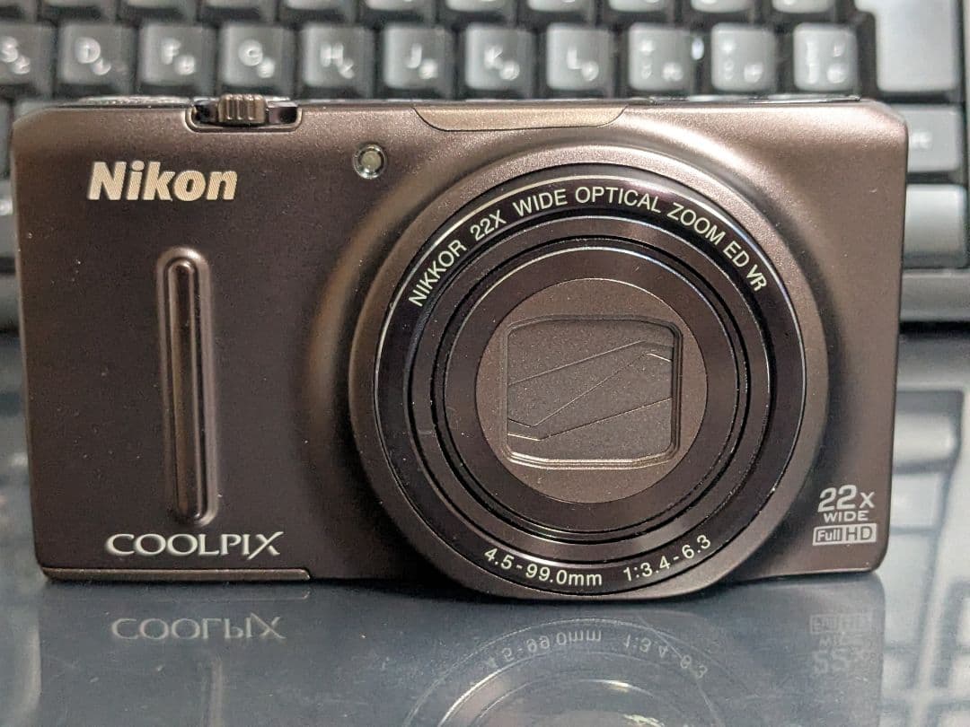 【ジャンク】Nikon COOLPIX S9500 ブラウン デジタルカメラ