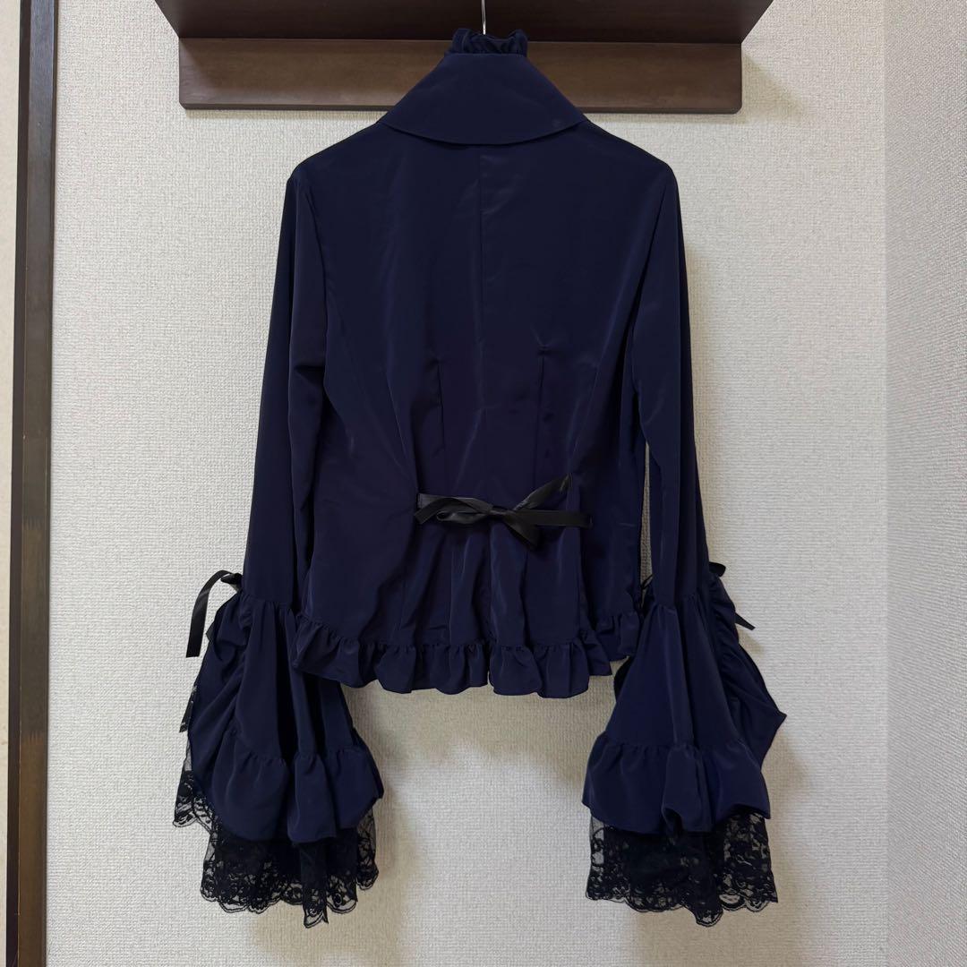 値下【新品未使用】MARBLE ジャボタイ付き 姫袖ブラウス 濃紺×黒レース