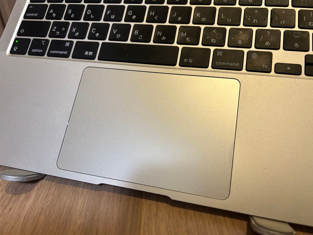 Macbook Air M1チップ　メモリ8GB 容量256GB