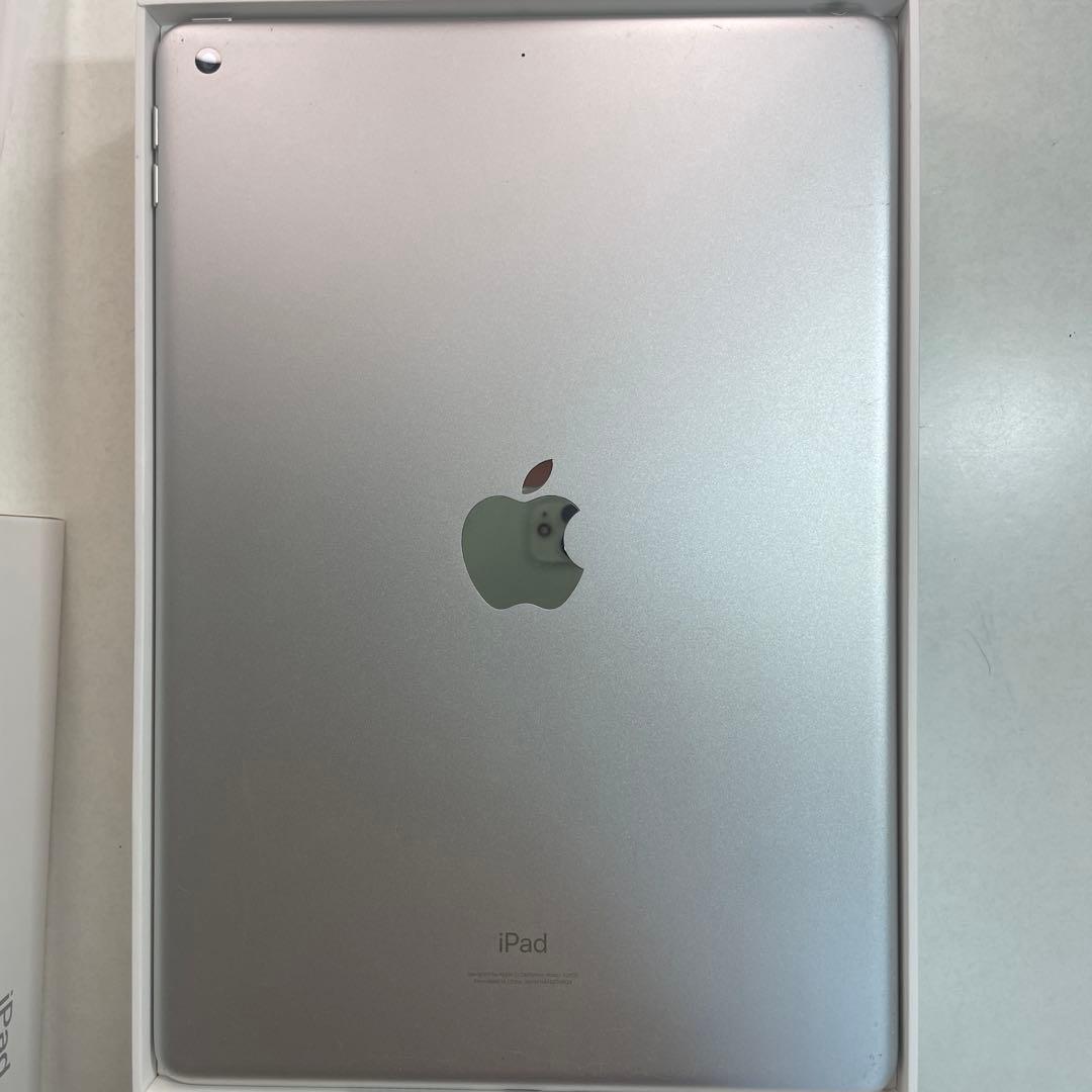 柳*郎様 Apple iPad 第9世代シルバー 画面にひび割れあり