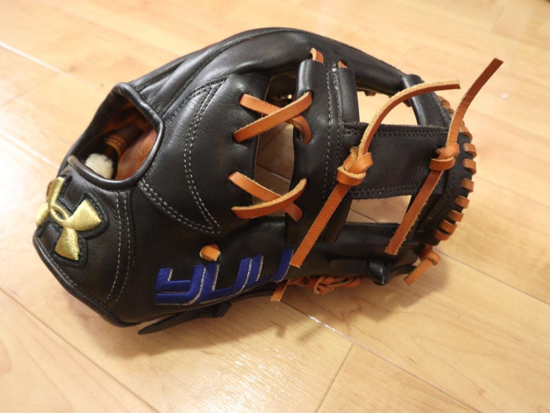 ユリ・グリエル　実使用グローブ