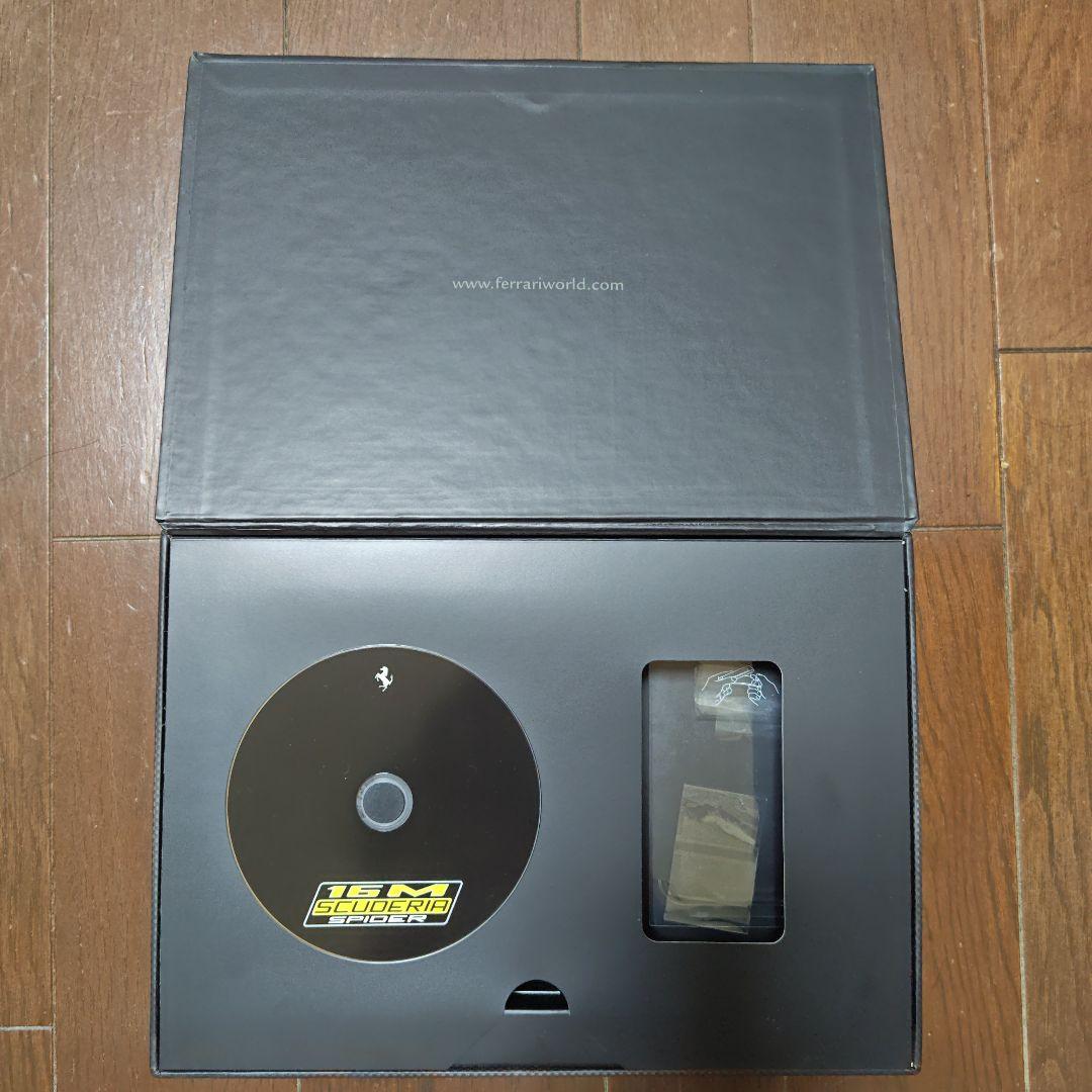 Ferrari限定品 16GB iPod 本体