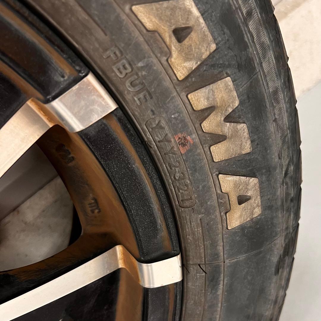 WEDS ADVENTURE ホイール 16インチ ハイエース　タイヤ ウェッズ