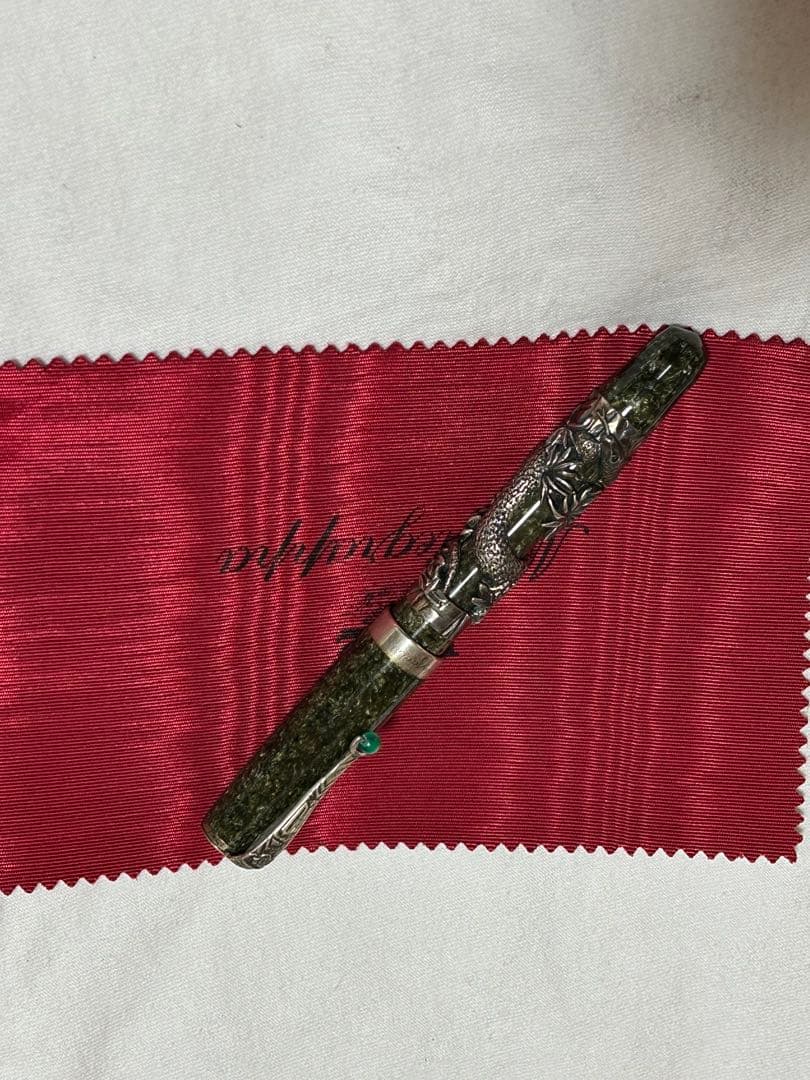 モンテグラッパ 万年筆 限定　ゾディアック　2013年　スネーク　世界限定888