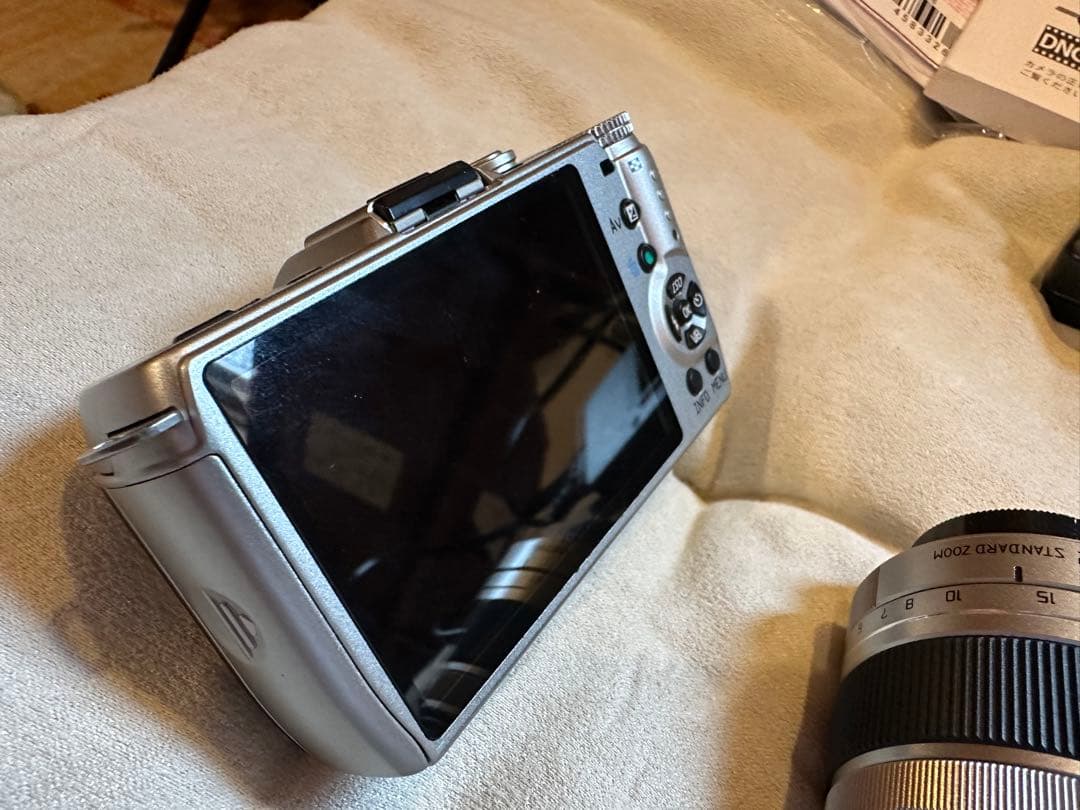 ペンタックス Q10 コンパクトデジカメ