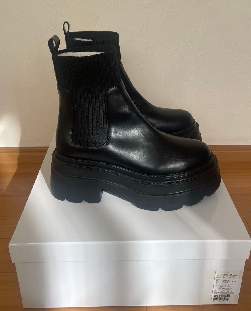 【♡】COCODEAL サイドゴアショートブーツ ブラック Sサイズ