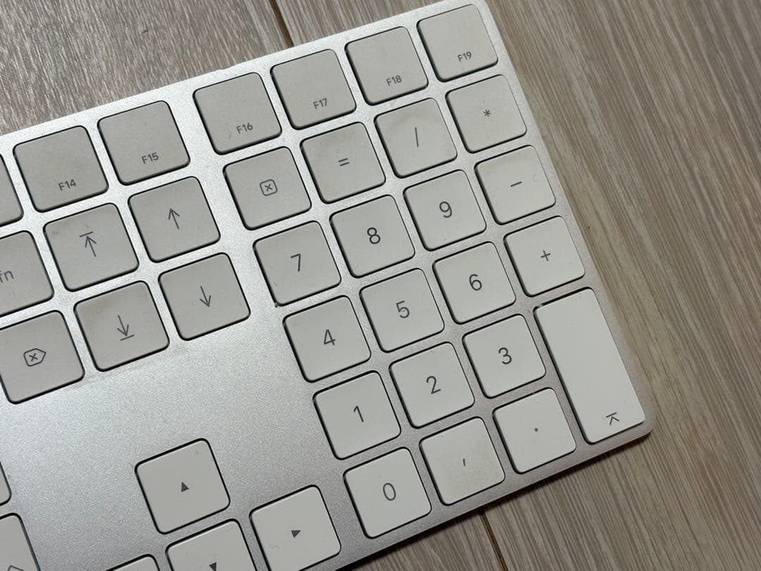 g*s様 Apple iMac (Retina 5K, 27-inch, 201