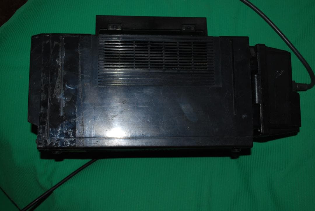 Ikegami6インチカラーモニターTM6-１AV中古動作品の出品です。