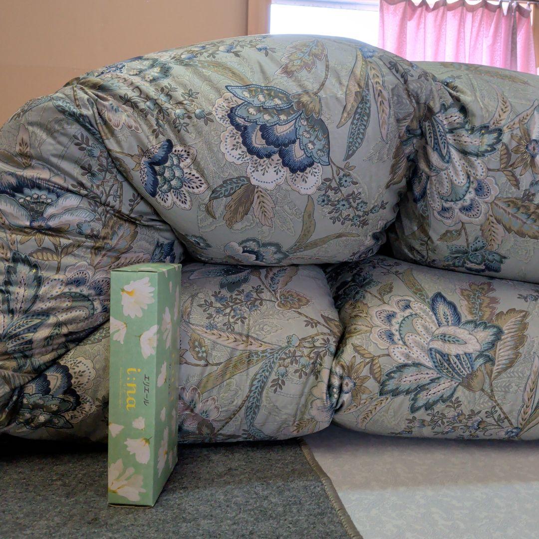 羽毛布団　シングルサイズ