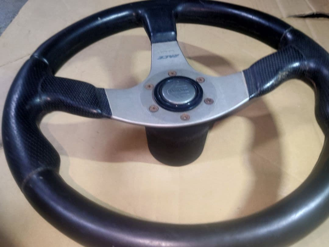 momo RACE スポーツステアリング 本体