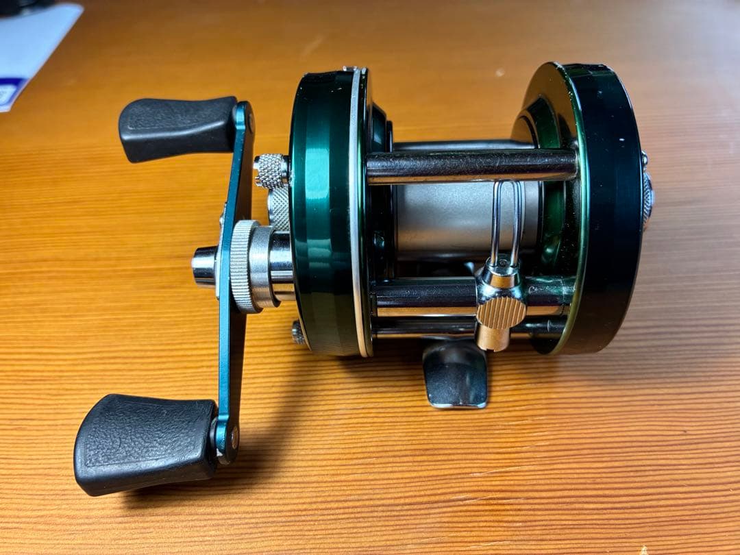 ABU アンバサダー 5000 D オールド　美品