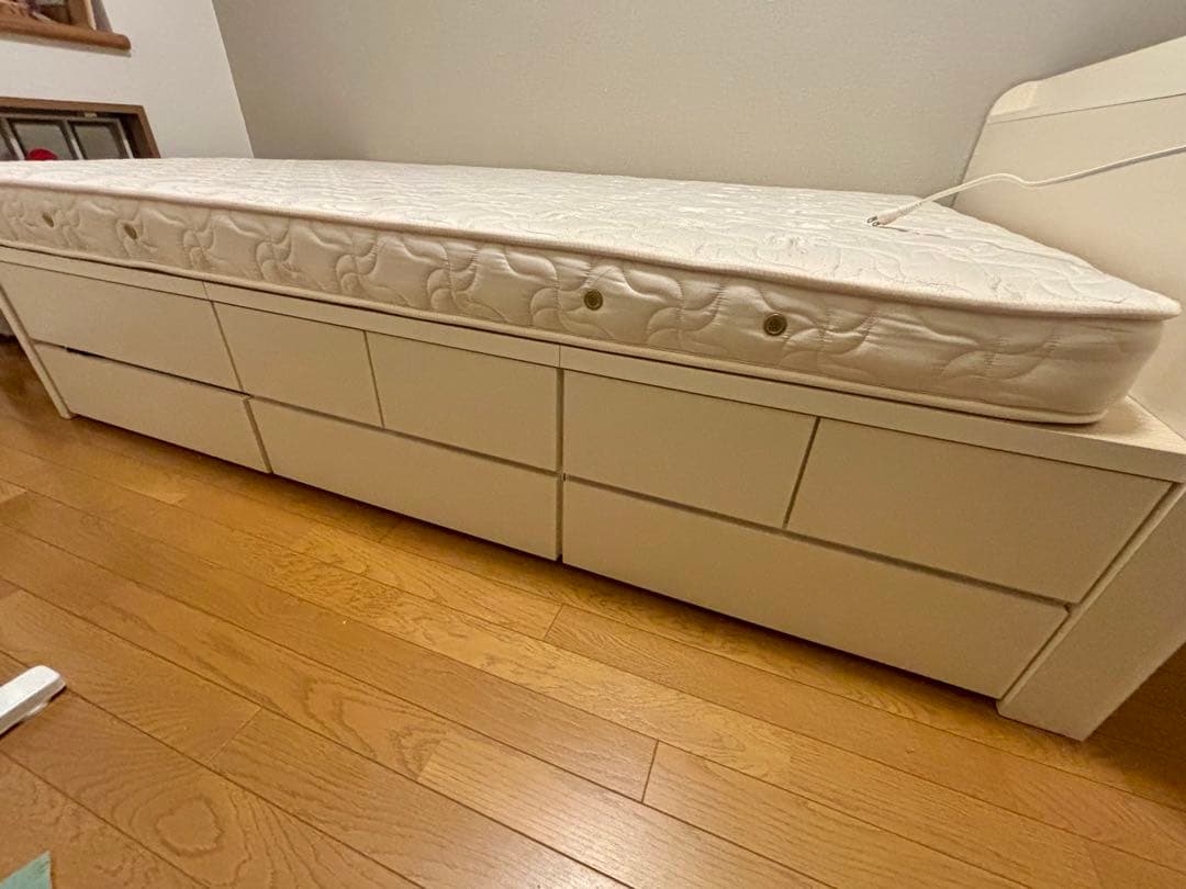 【マットレス付き】ホワイトセミダブルベッド 大容量 収納付き 日本製