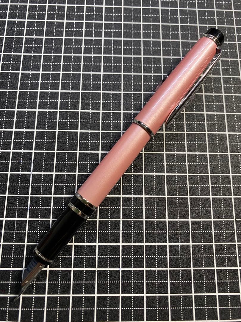 PILOT GRANCE NC SAKURA 万年筆　字幅F