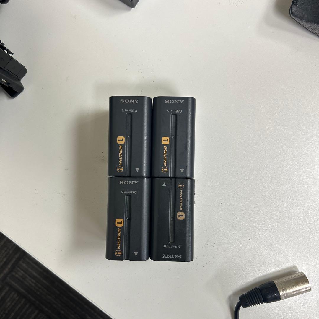 SONY HVR-Z5Jビデオカメラand3脚セット