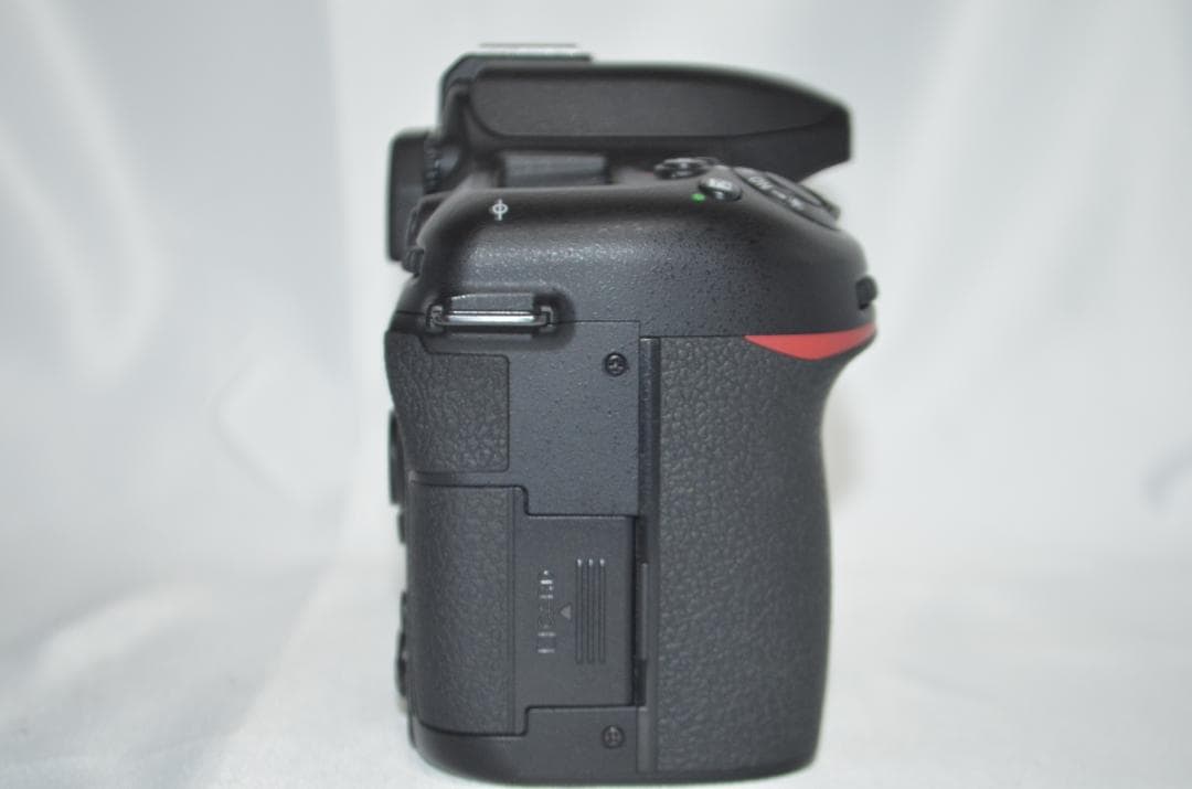 滅多にないシャッター数13500回以下 Nikon D7500☆Wi-Fi搭載