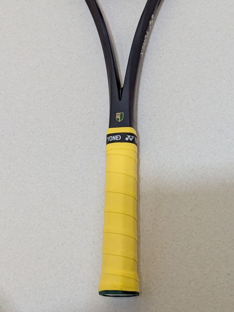 YONEX　ジオブレイク80V ゴールドパープル