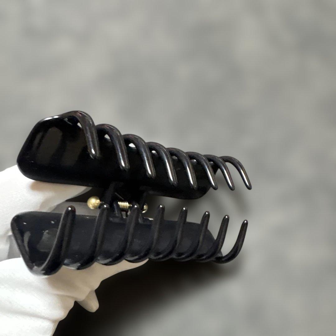 【Undo Hairware】No. 4 Claw クリップ　イタリア製ブラック