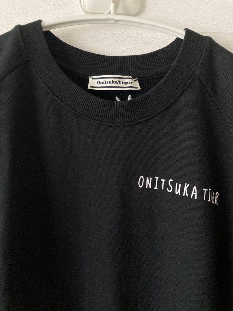 m*a様 【美品】オニツカタイガー 刺繍 スウェット トレーナー 黒 オーバーサ