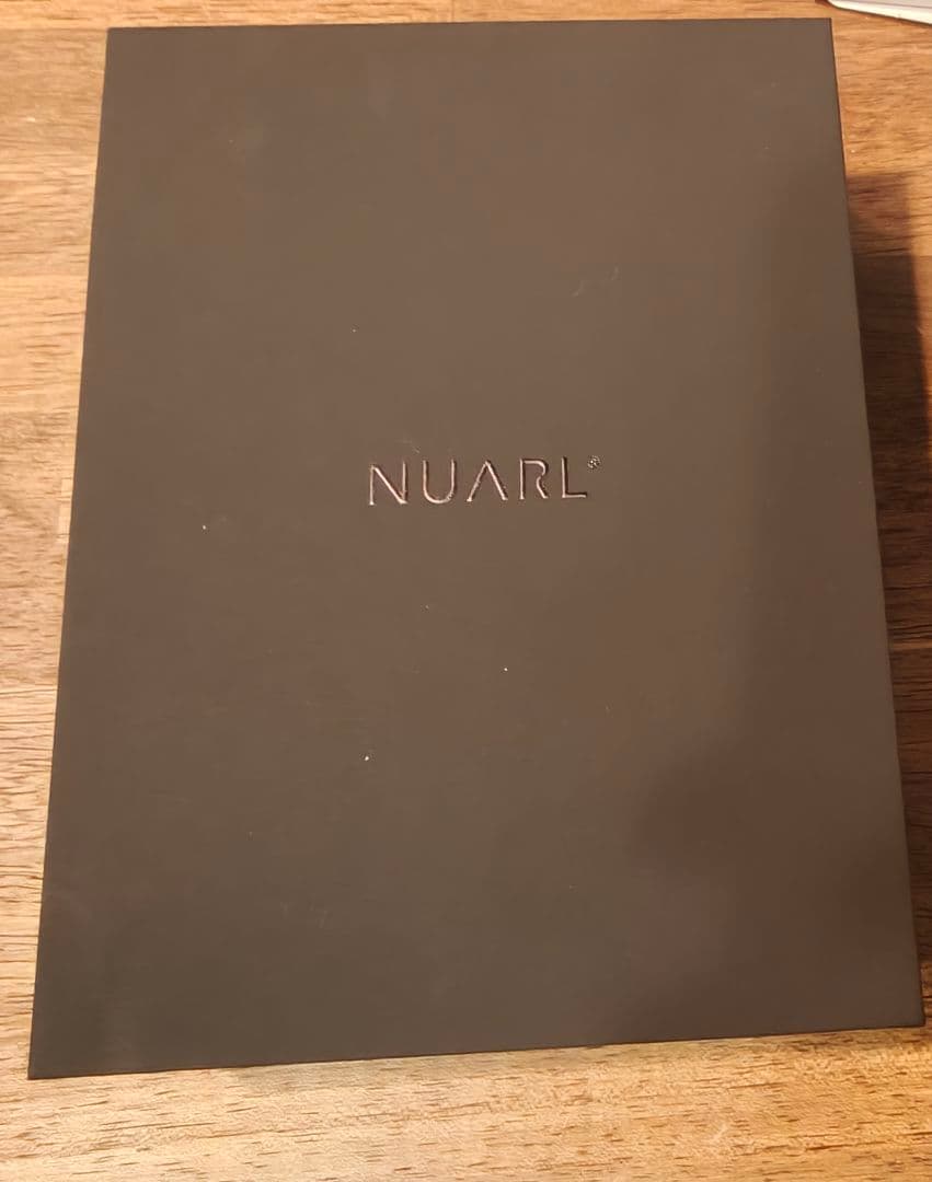 nuarl Inovatör　バーガンディ・レッド　世界200個限定