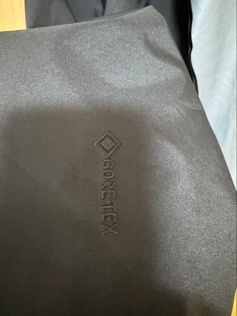 ジャケット・アウター ARC'TERYX Beta Jacket