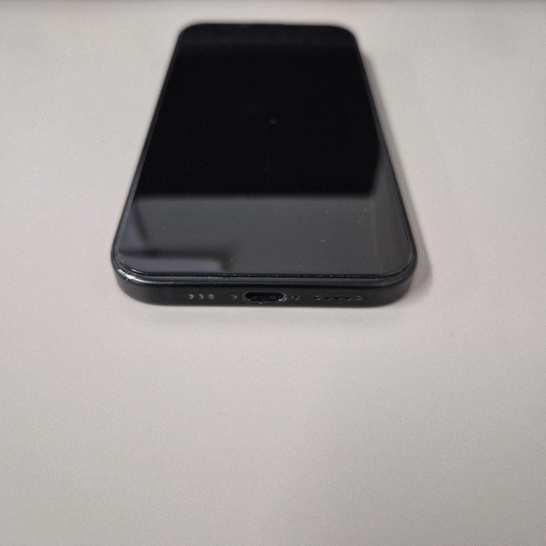 iPhone15　SIMフリー　本体　128gb