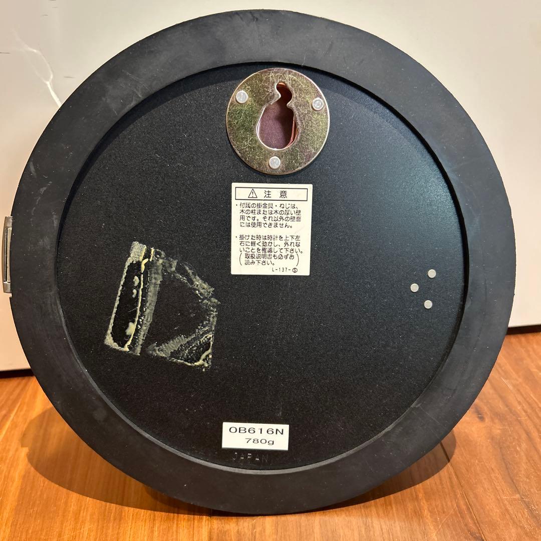 パシフィックファニチャーサービス（P.F.S）×セイコー　壁掛け時計