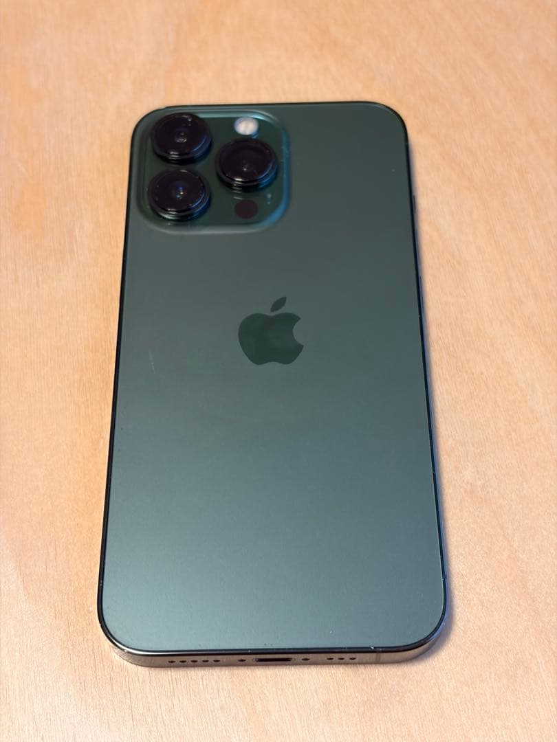 boxster　iPhone13PRO 256GB バッテリー81%