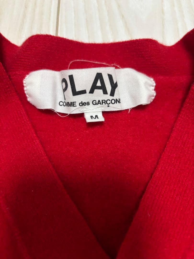 PLAY COMME des GARÇONS 赤 ハートワッペン カーディガン
