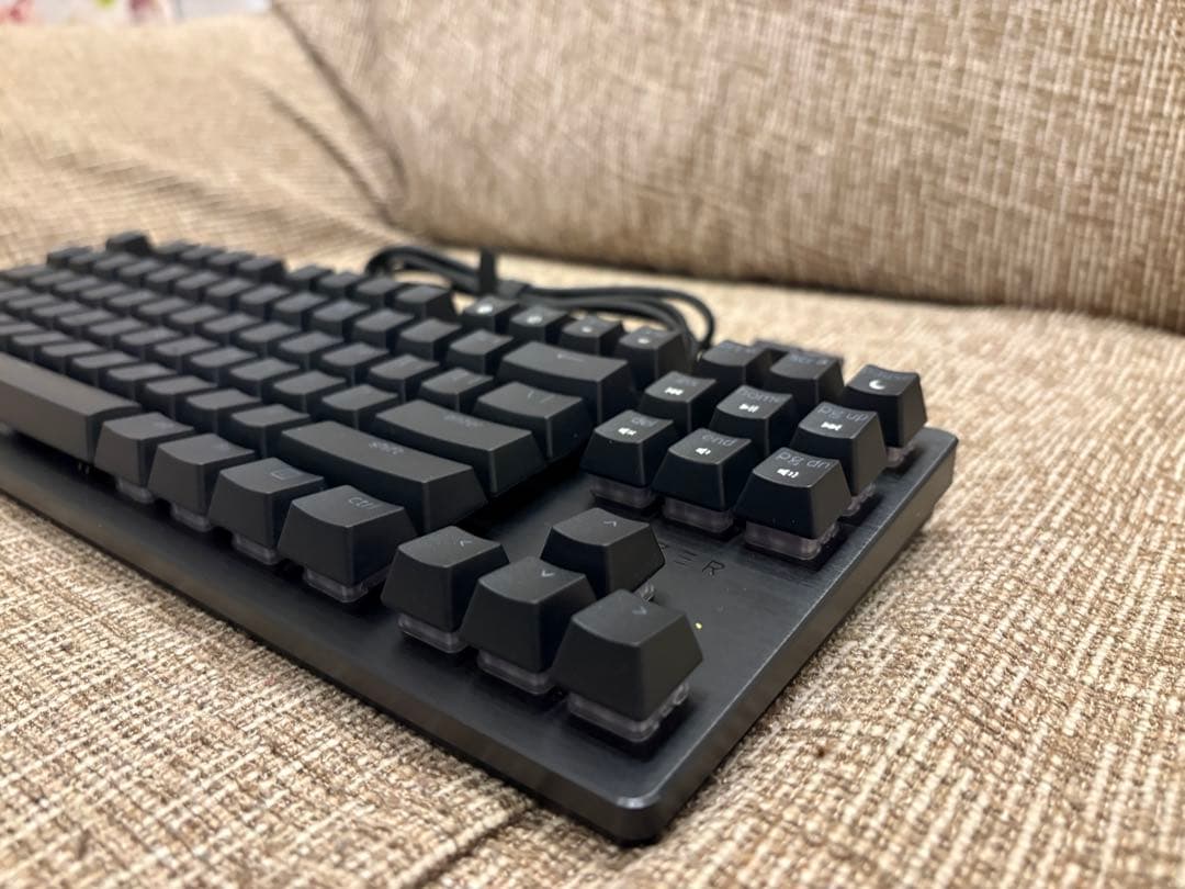 日本未発売 Razer Huntsman V3 X Tenkeyless