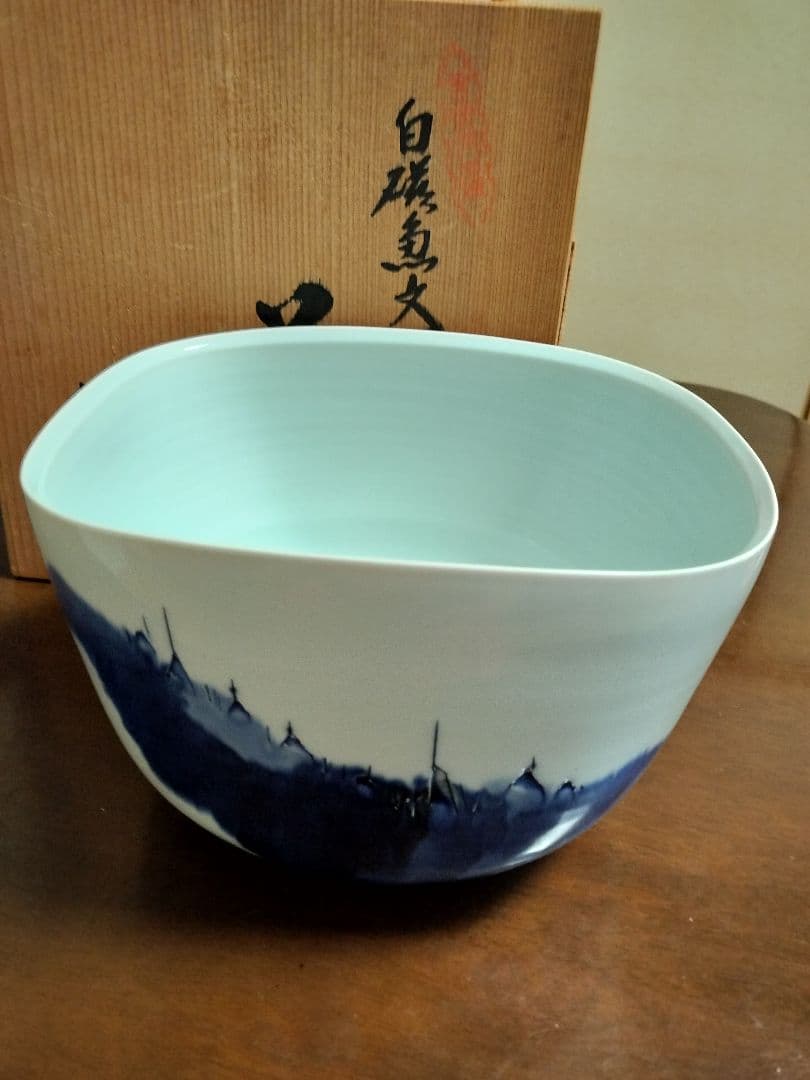 辻毅彦作　花瓶　白磁魚文　聡窯　花器　壺