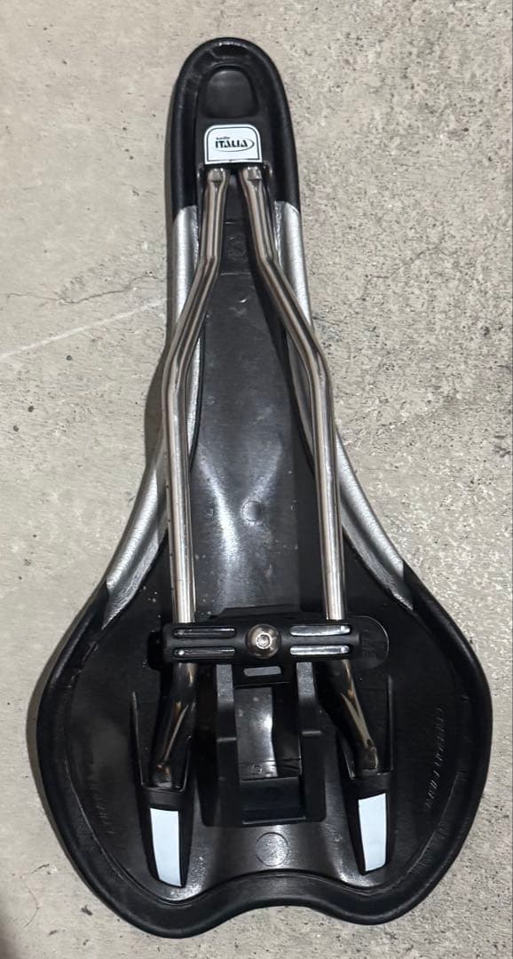 セラ　イタリア SLR チタン