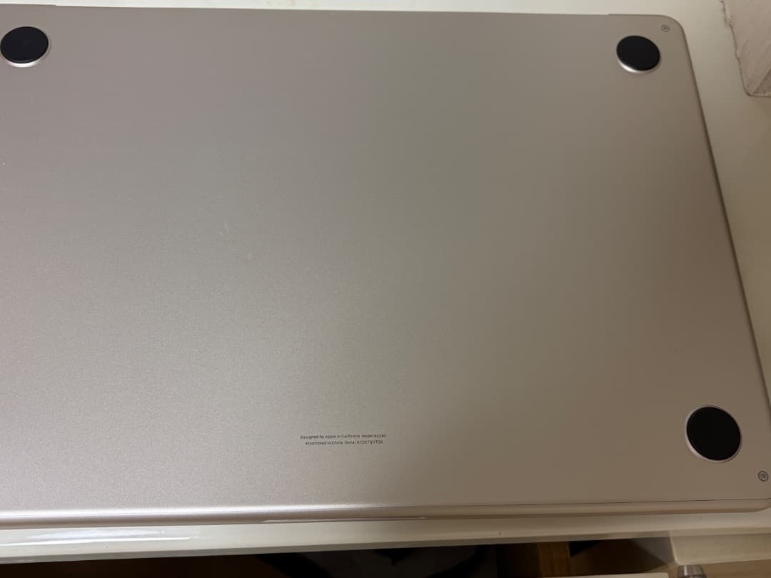 Apple MacBook 13インチ M4 本体