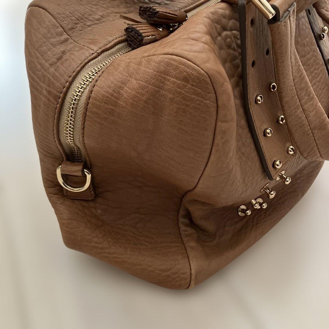 アニヤハインドマーチ　スタッズ使いレザーボストンバッグ　ショルダーベルトあり