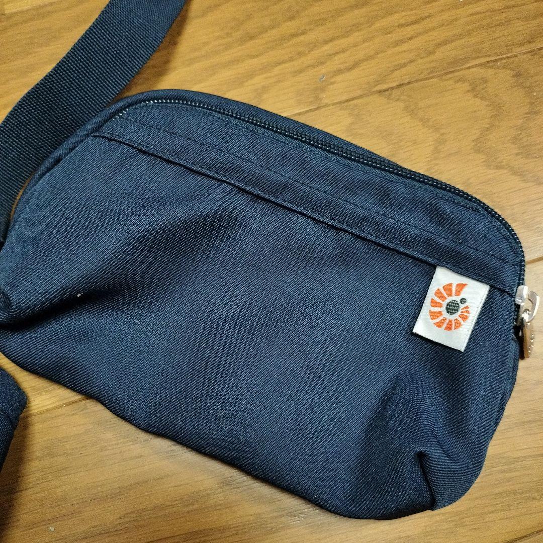 美品！エルゴベビー オムニブリーズ ミッドナイトブルー