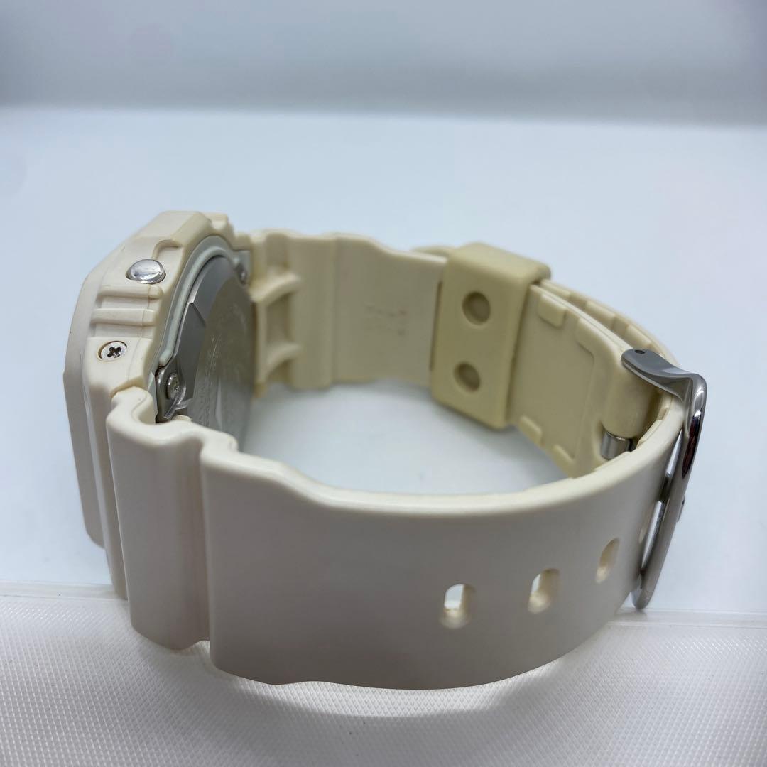 T*C様 G-SHOCK GW-M5600A タフソーラー　アイボリー