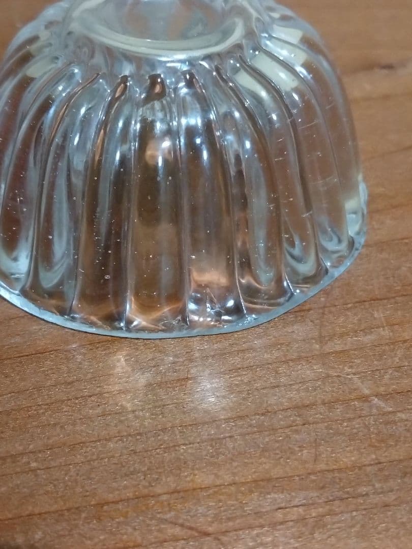 江戸ガラス 型吹き 菊形盃 猪口