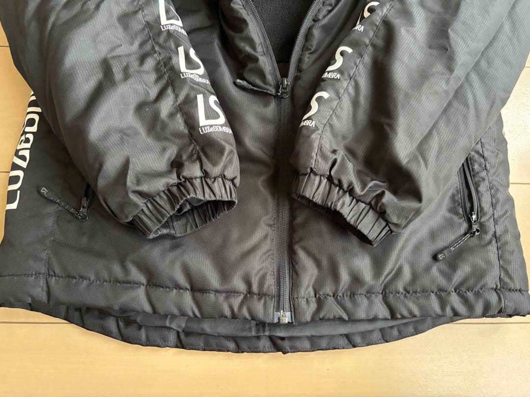 ルースイソンブラ　160 中綿　ジャケット　黒　LUZ e SOMBRA 上着