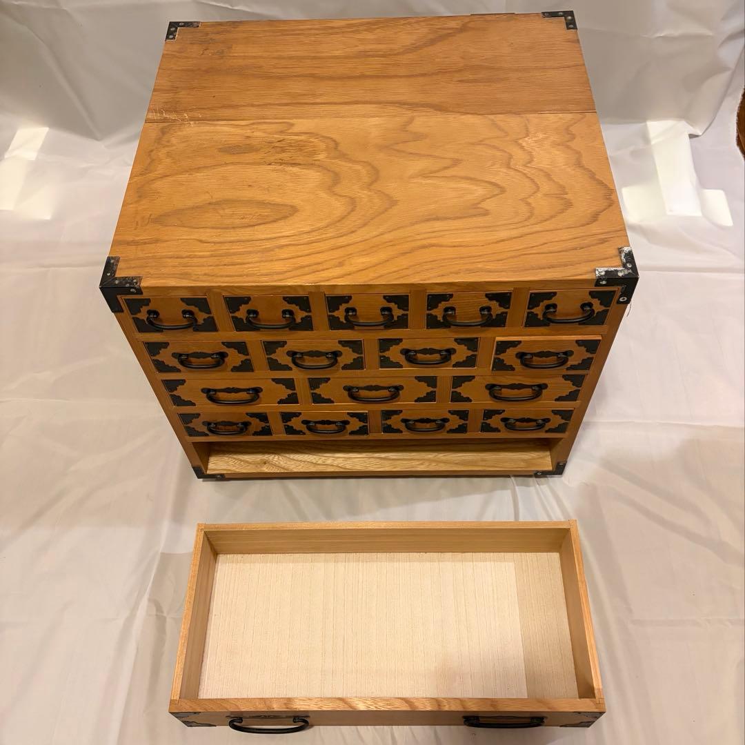 木製ベルベット内張付き引き出し付き収納チェスト