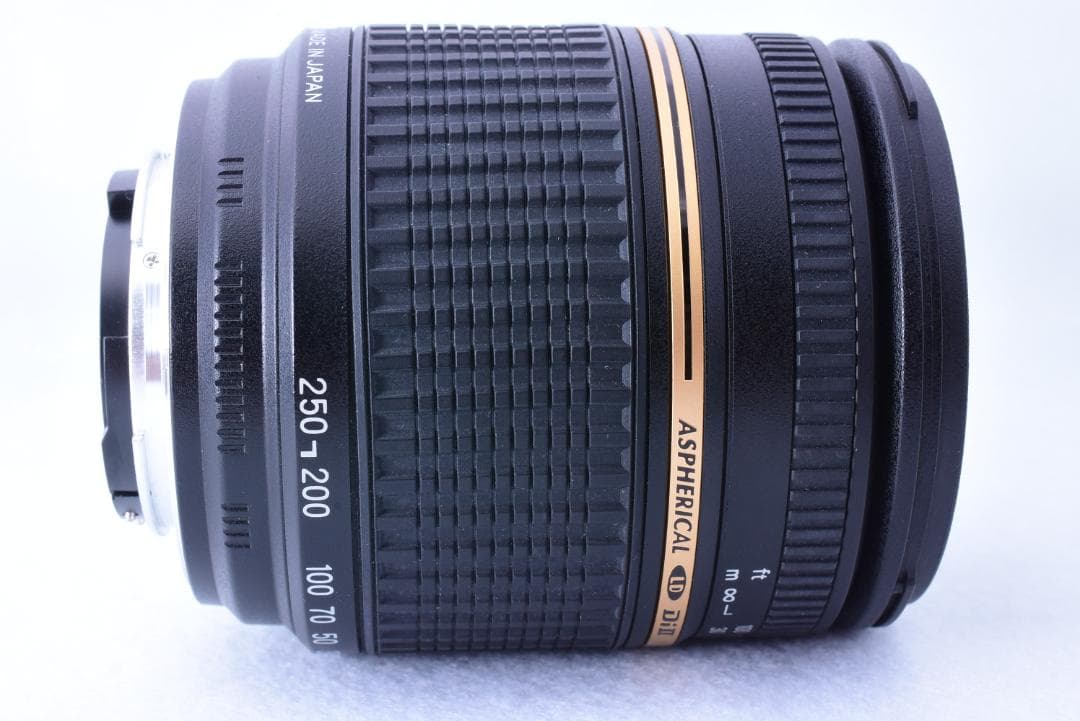 【超広角～望遠レンズ】TAMRON 18-250mm Di II ニコン マクロ