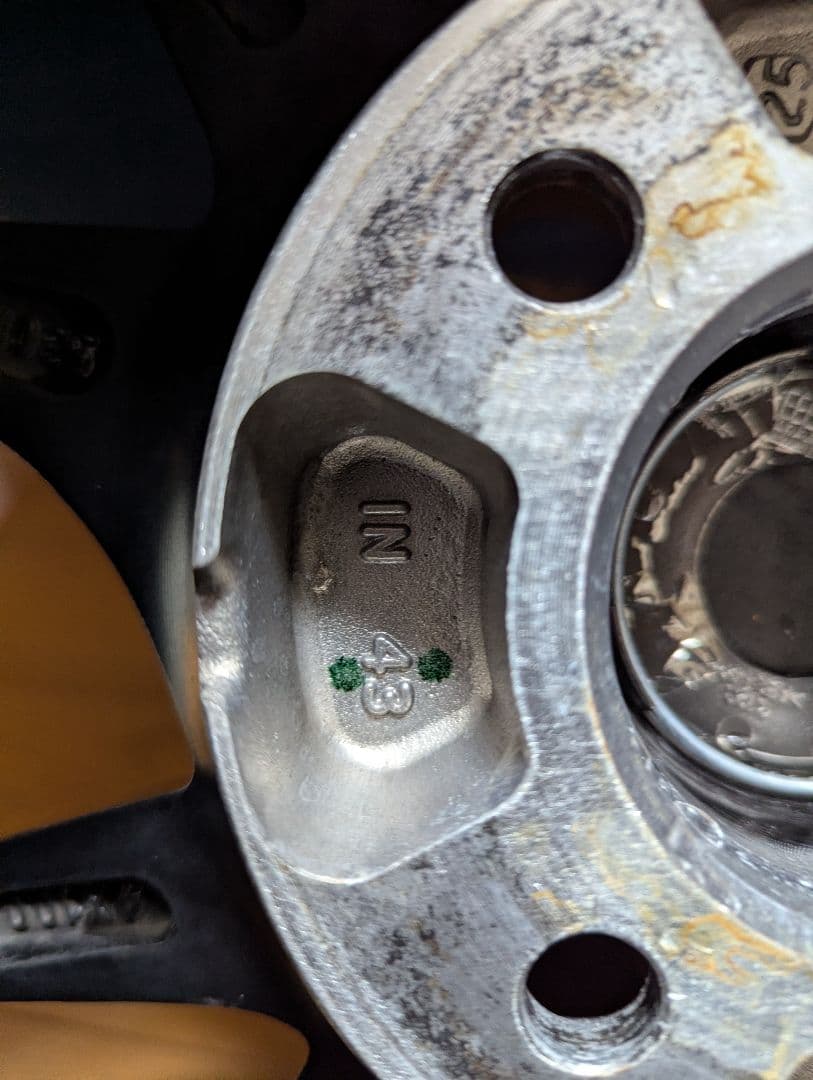 16インチ　アルミホイール　スタッドレス4本セット　ミシュラン　送料込み