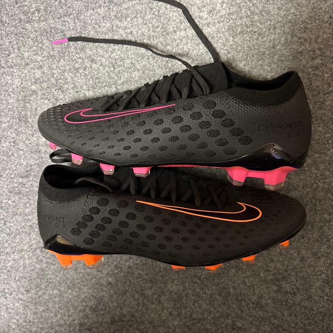 シ*ス様 左右色違い　ナイキ ファントム ウルトラ ヴェノム FG 26.0cm