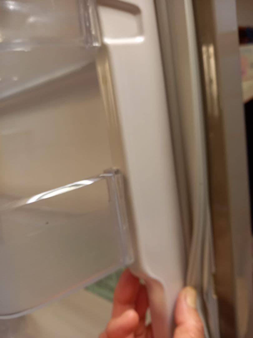 HITACHI 冷凍冷蔵庫 R-27HV 265L 2018年製