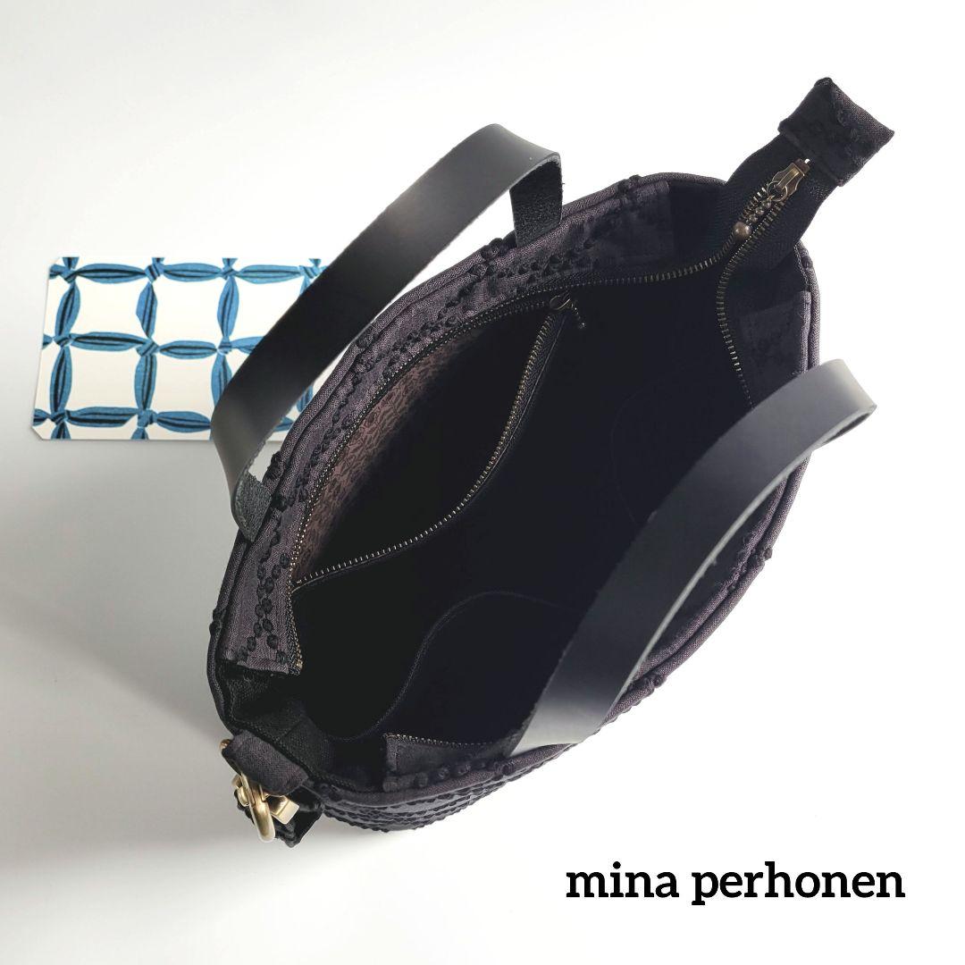 ファスナー楕円トートバック　キーリング付き　新作tambourine