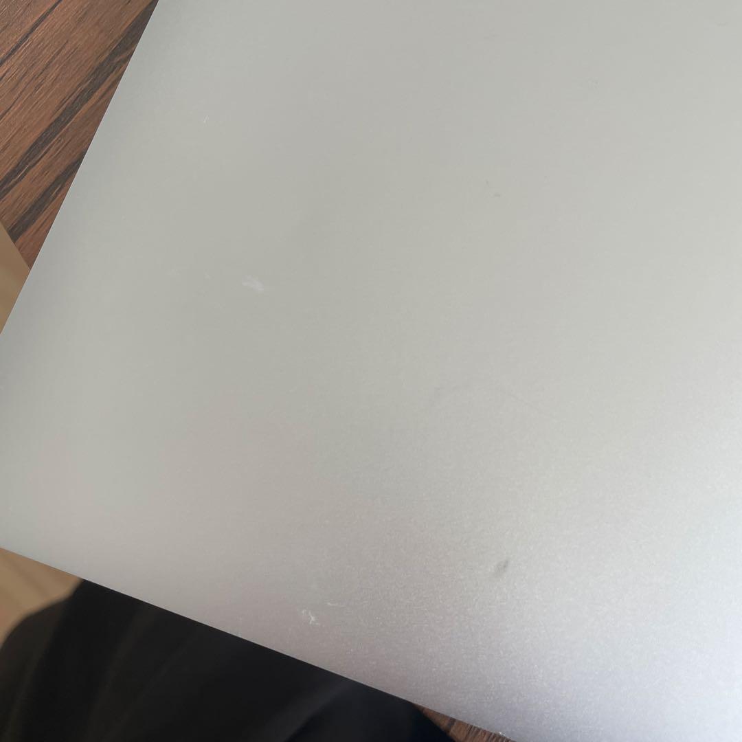 MacBookAir2014 シルバー 本体 ・充電器