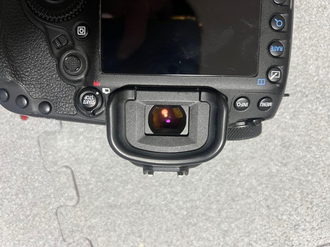 Canon EOS 5D デジタル一眼レフカメラ