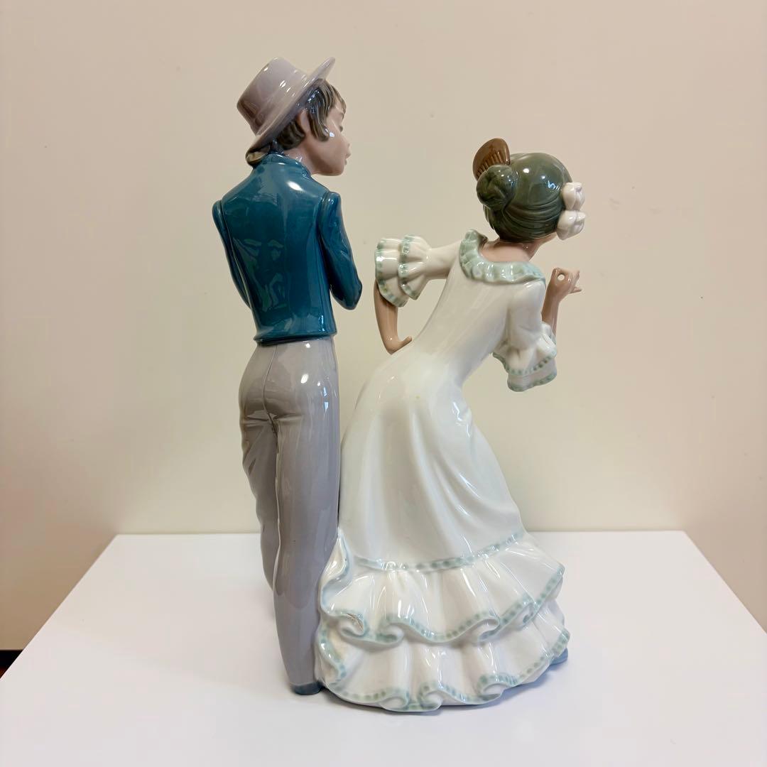 リヤドロNAO カップルフィギュリン【欠けあり】