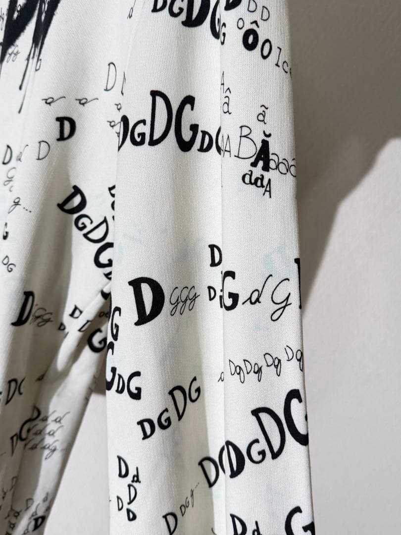 ドルチェ&ガッバーナ DGロゴプリント柄 スウェット シャツ